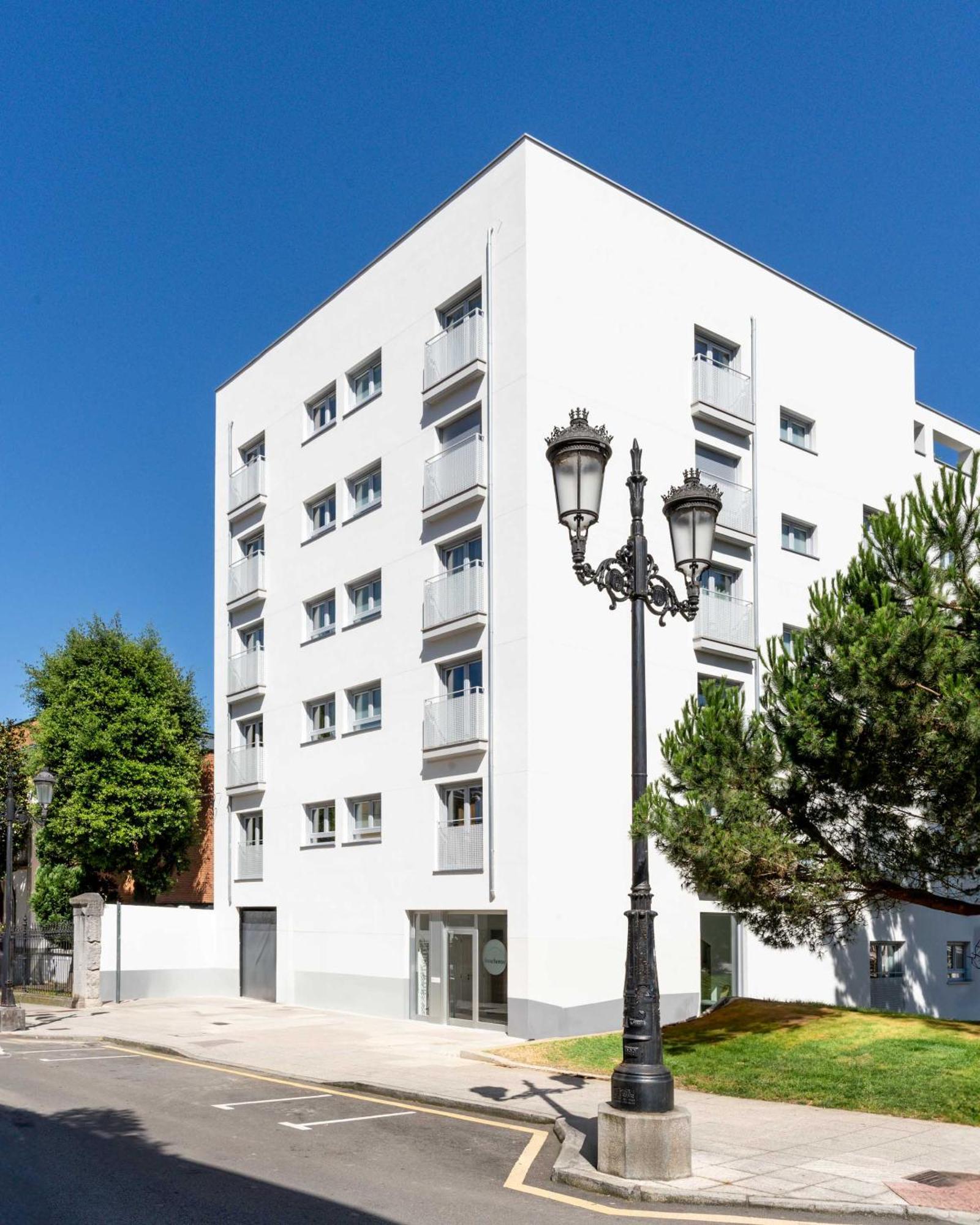 Limehome Oviedo Calle Postigo Bajo Bagian luar foto