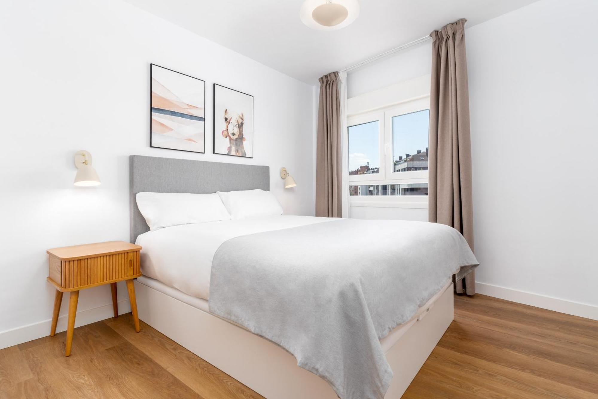 Limehome Oviedo Calle Postigo Bajo Bagian luar foto