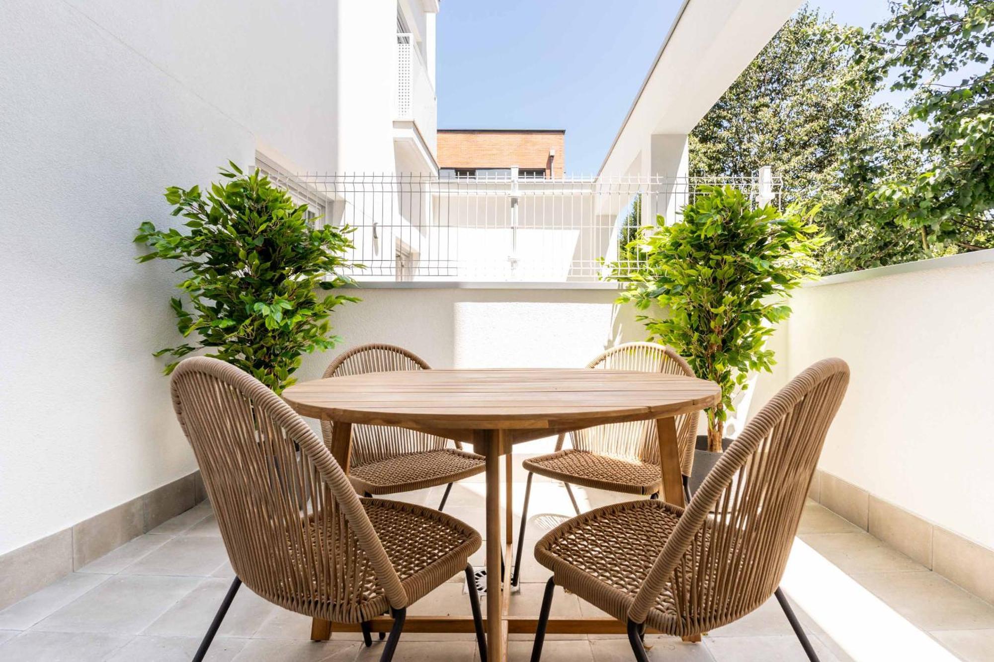 Limehome Oviedo Calle Postigo Bajo Bagian luar foto