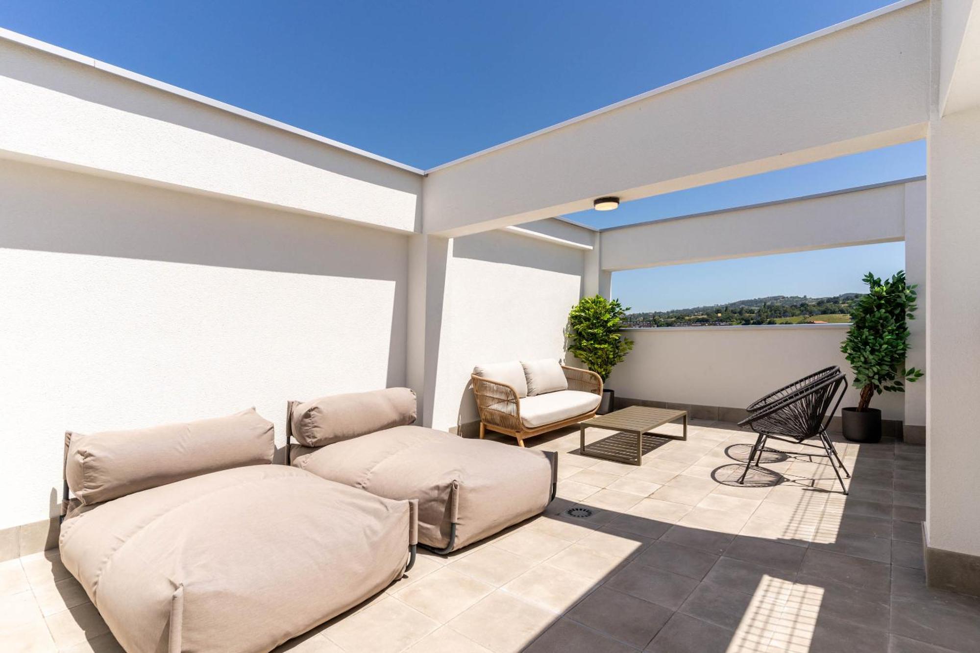 Limehome Oviedo Calle Postigo Bajo Bagian luar foto