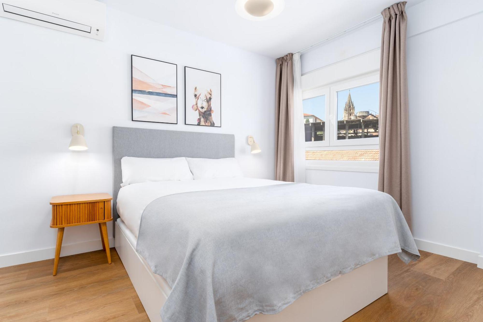 Limehome Oviedo Calle Postigo Bajo Bagian luar foto
