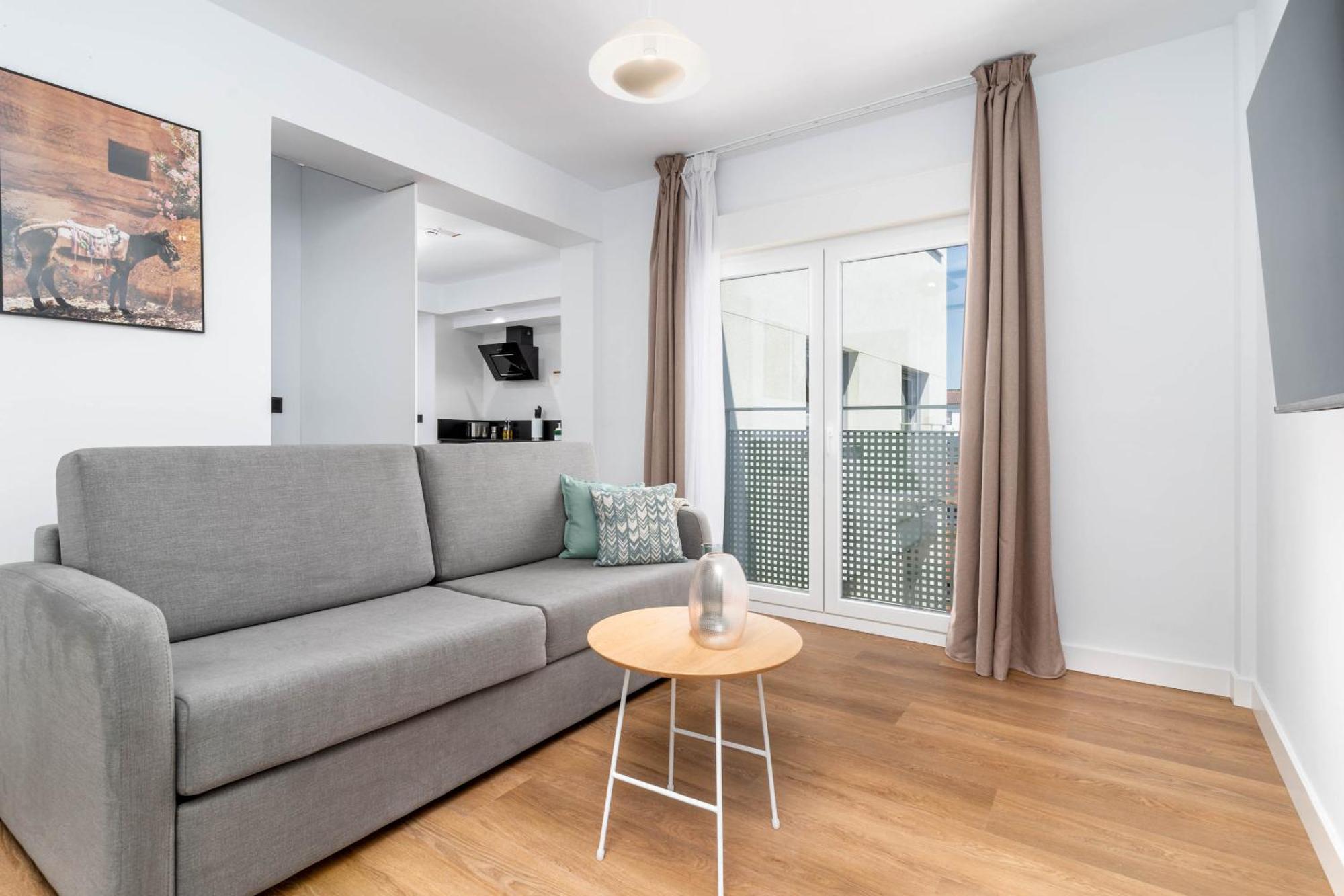 Limehome Oviedo Calle Postigo Bajo Bagian luar foto